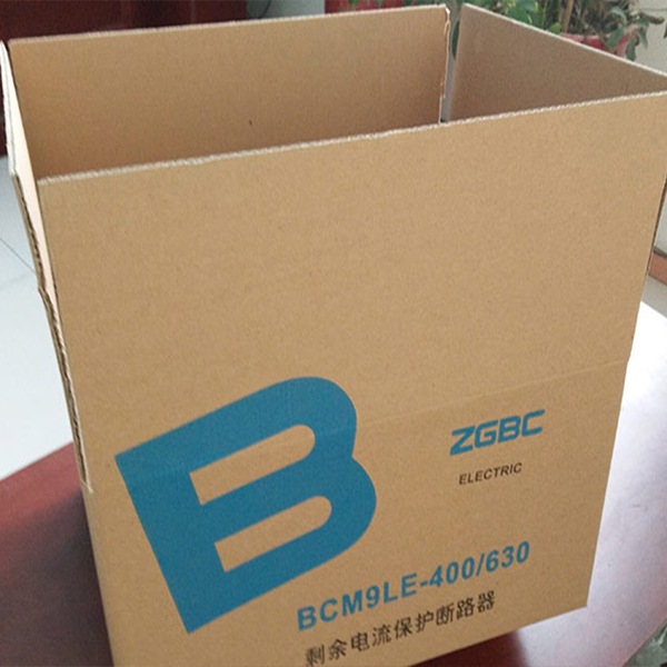 瓦楞紙箱 瓦楞紙箱